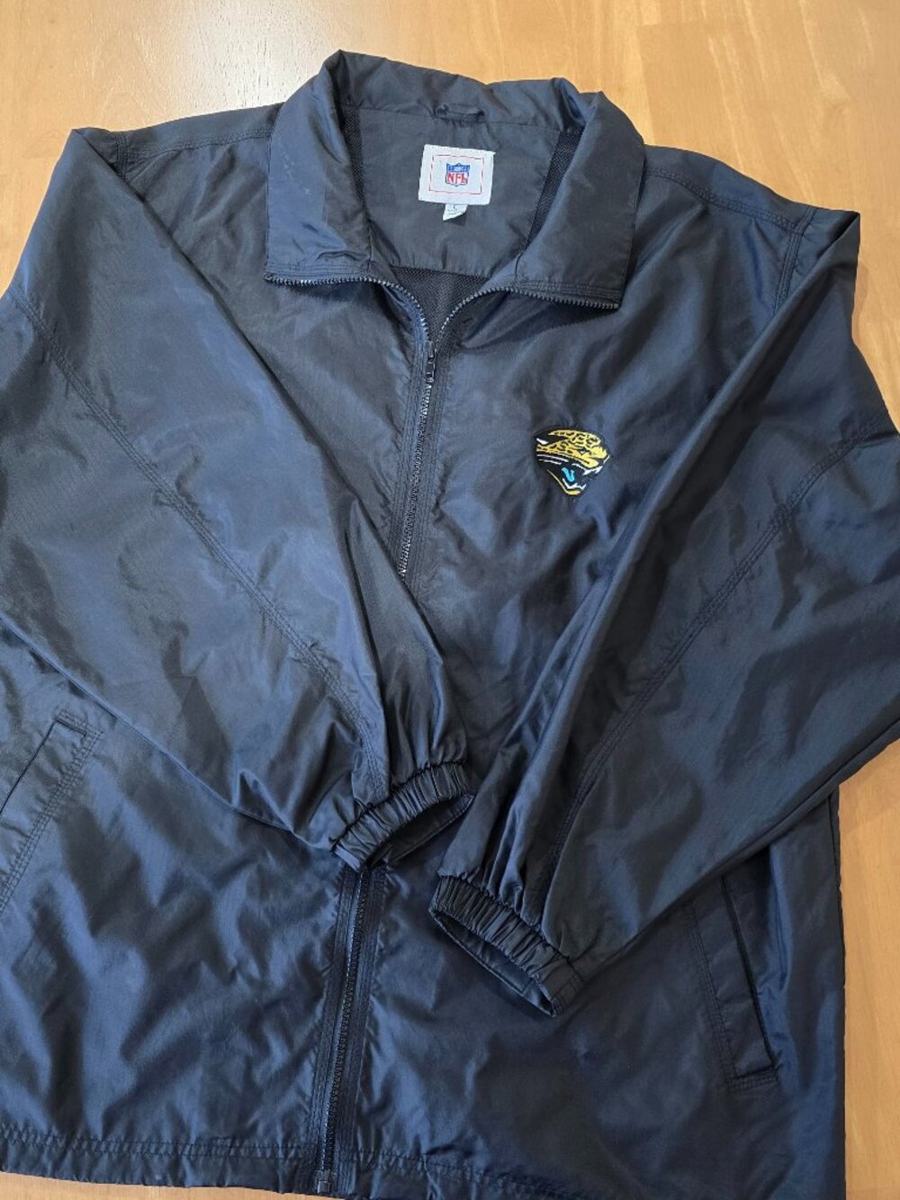 Jacksonville Jaguars Men's NFL Full‎ Zip Windbreaker Jacket Vented Back Black XL